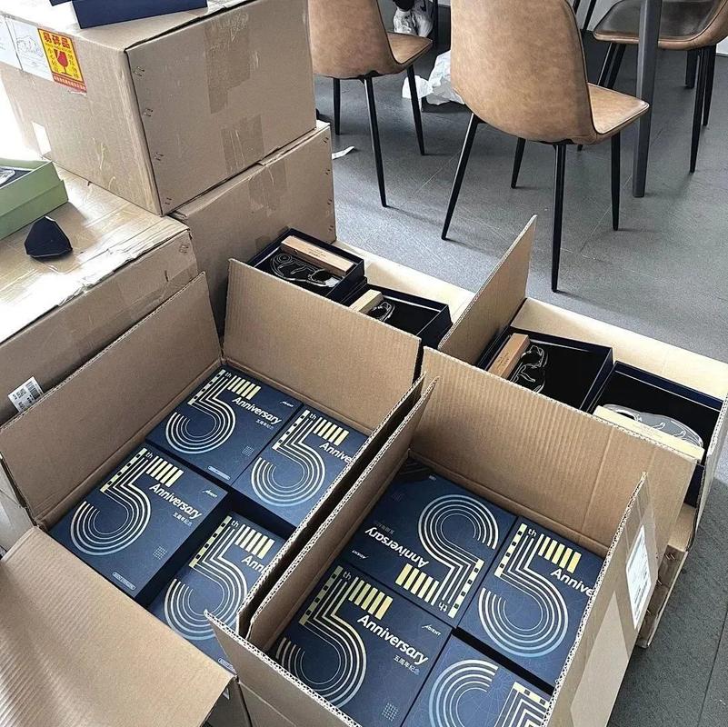 巴邑服务丨企业定制,打造您的专属品牌礼